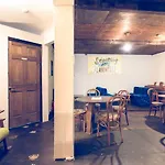 Guest House Waya