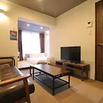 Maison Odori Higashi Buil