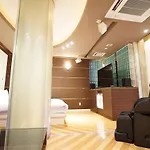 Hotel Cielo (Adults Only)