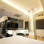 Hotel Cielo (Adults Only)