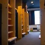 Social Hostel 365
