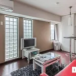 Aparthotel Status59 With Parking