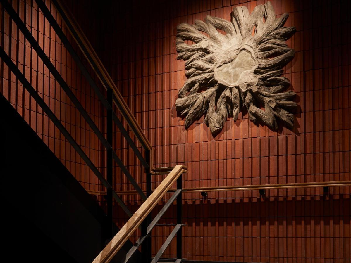 The Knot Hotel