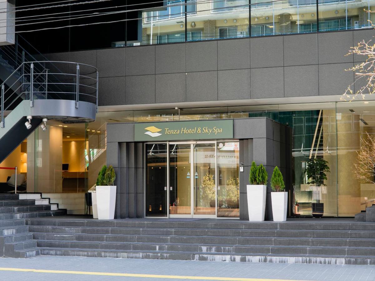 Hotel Tenza & Skyspa At 3*