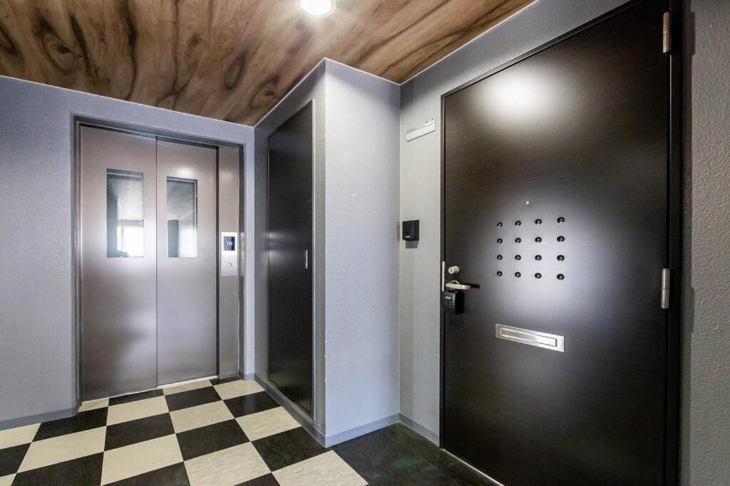 Edifice Apartment *