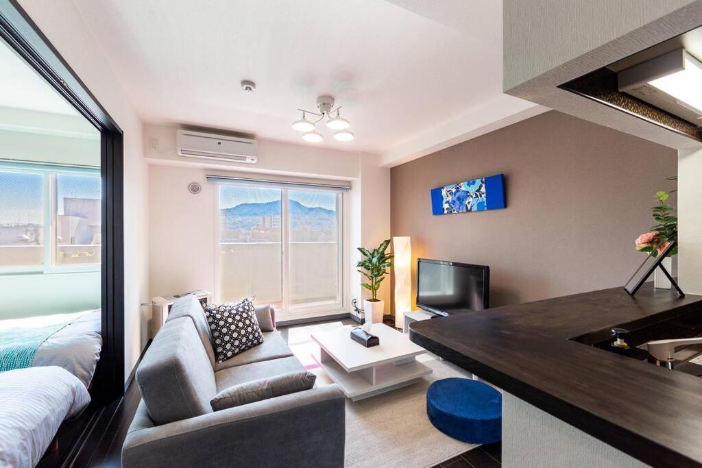 Edifice Apartment *
