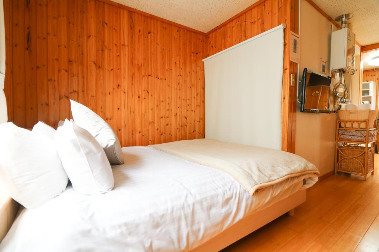Apartment Culture24 *