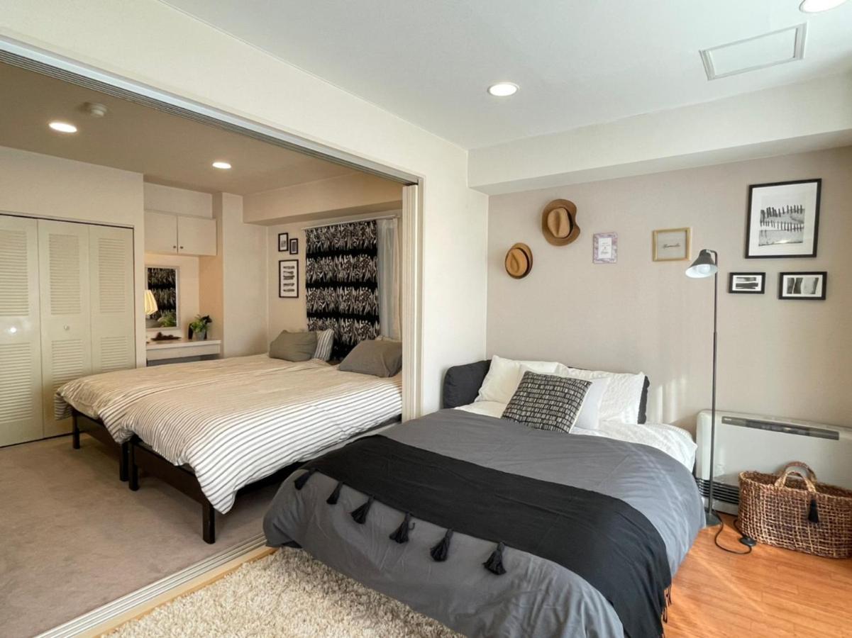 Dynastypalace Apartment *