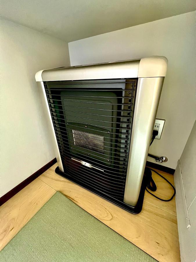 Swiss Apartment *