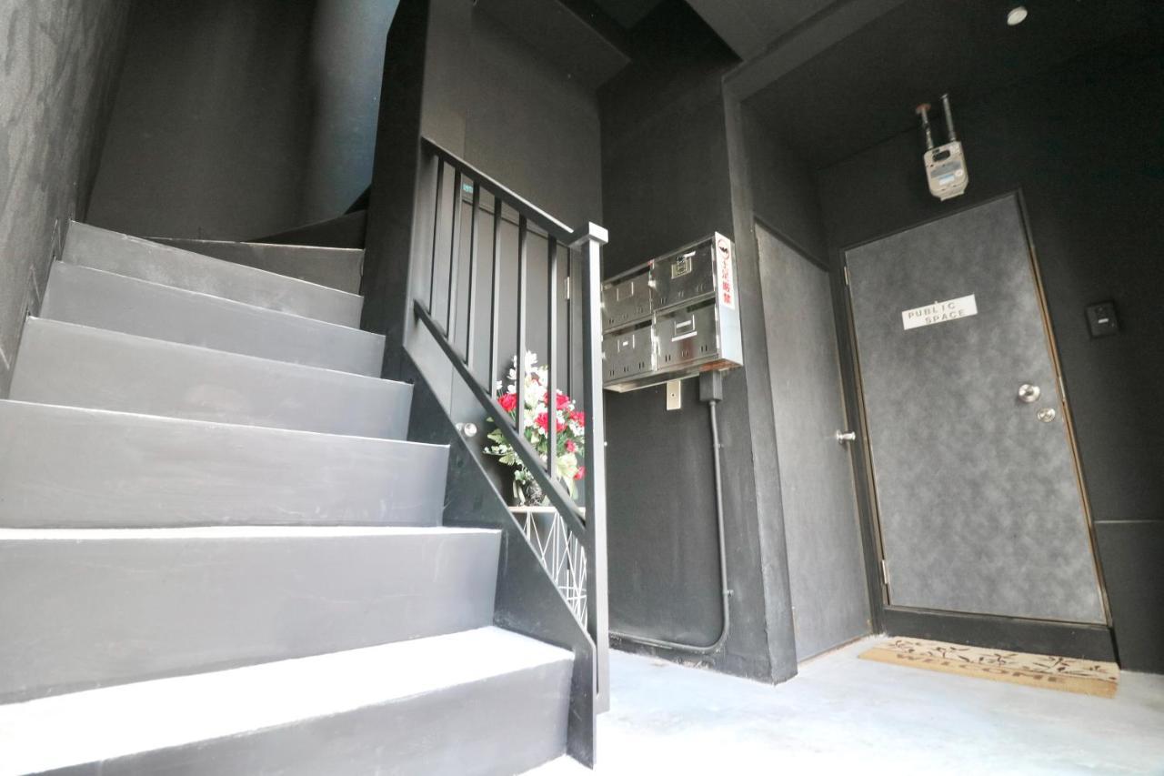 Apartment Culture24 *