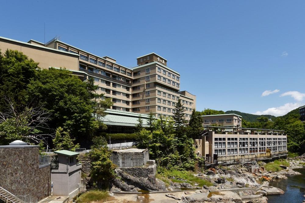 Jyozankei Shikanoyu Ryokan 4*