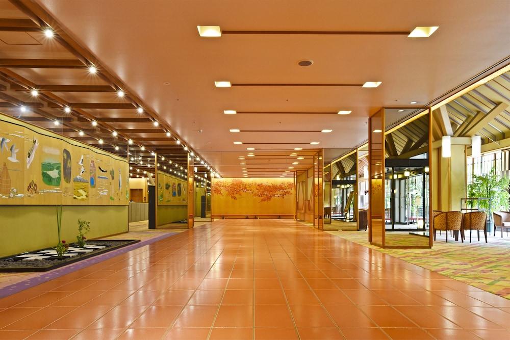Ryokan Jyozankei Shikanoyu 4*