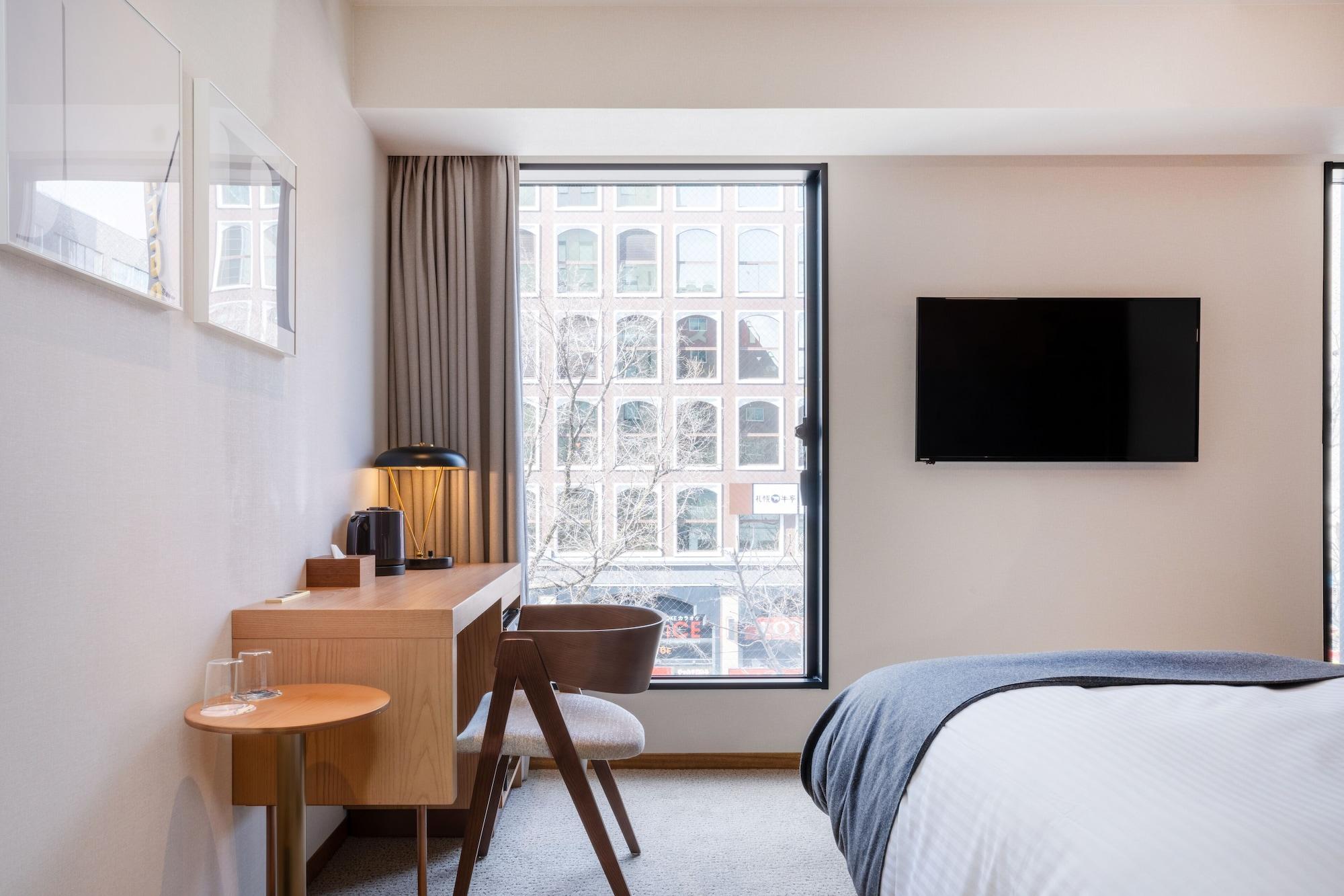 The Knot Hotel 3*