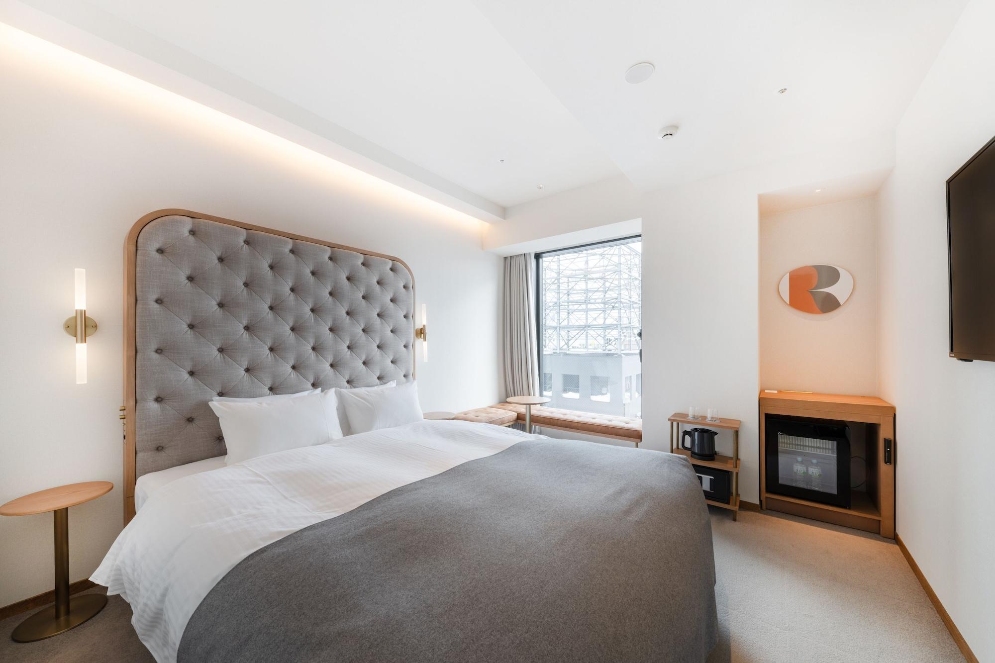 The Knot Hotel 3*