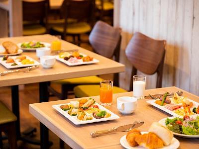 Resol Nakajima Koen Hotel 3*