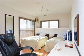 Clark Hotel 3*