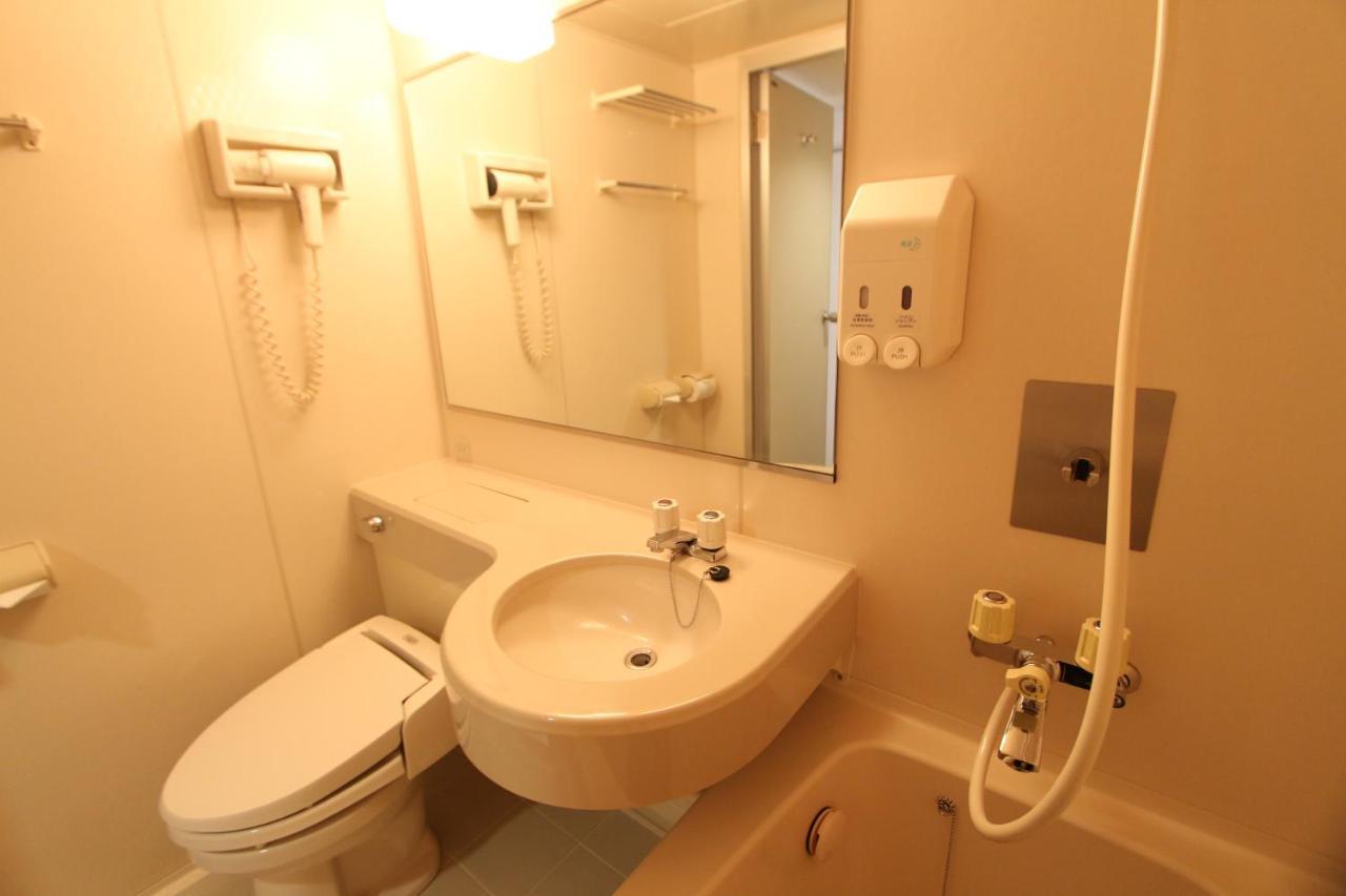 Livemax Ekimae Hotel