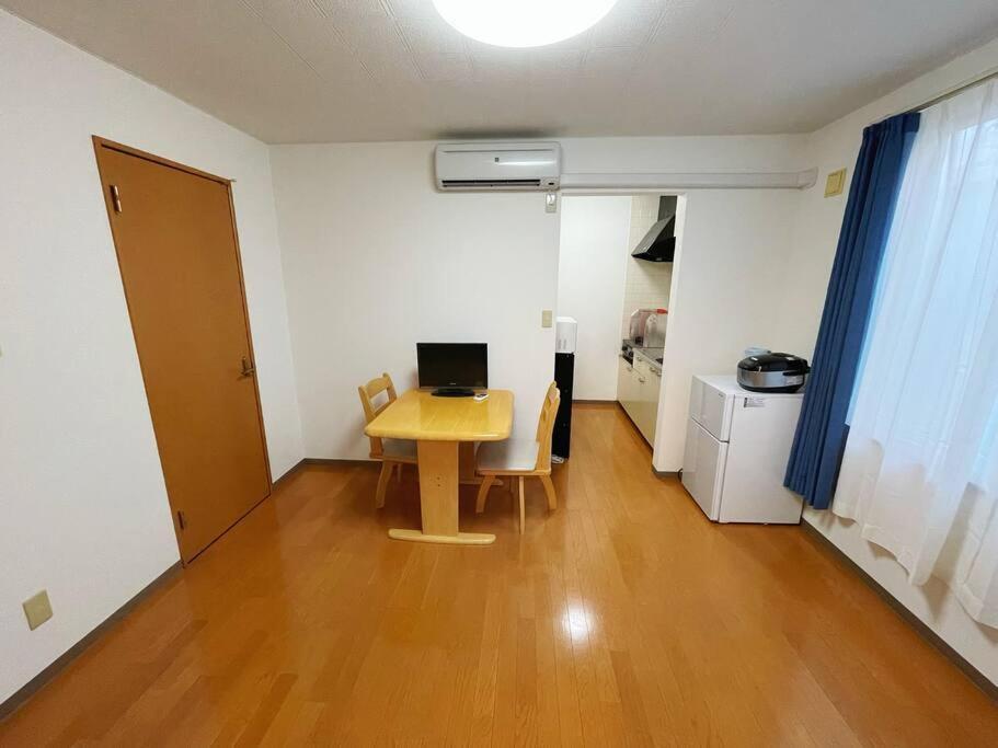 Apartment 中島公園徒歩3分、susukino（薄野）内、格安有料駐車場あり