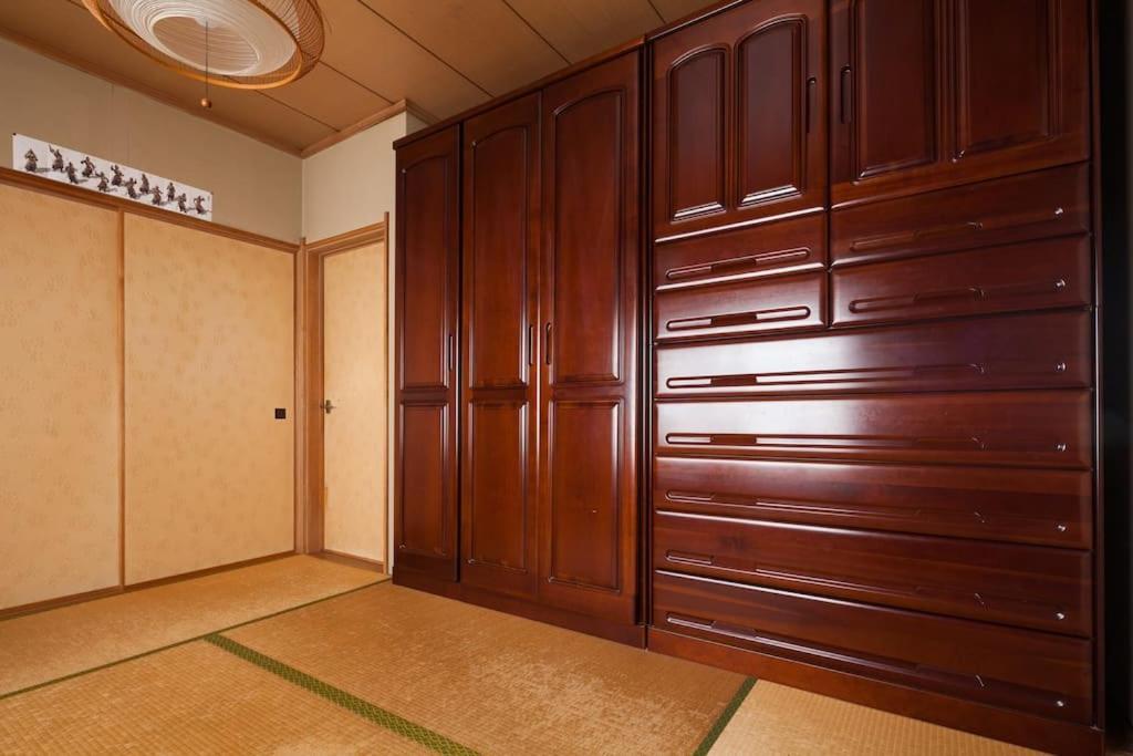 Guest house 川と森の静かな街に朝陽の見える部屋 無料駐車場