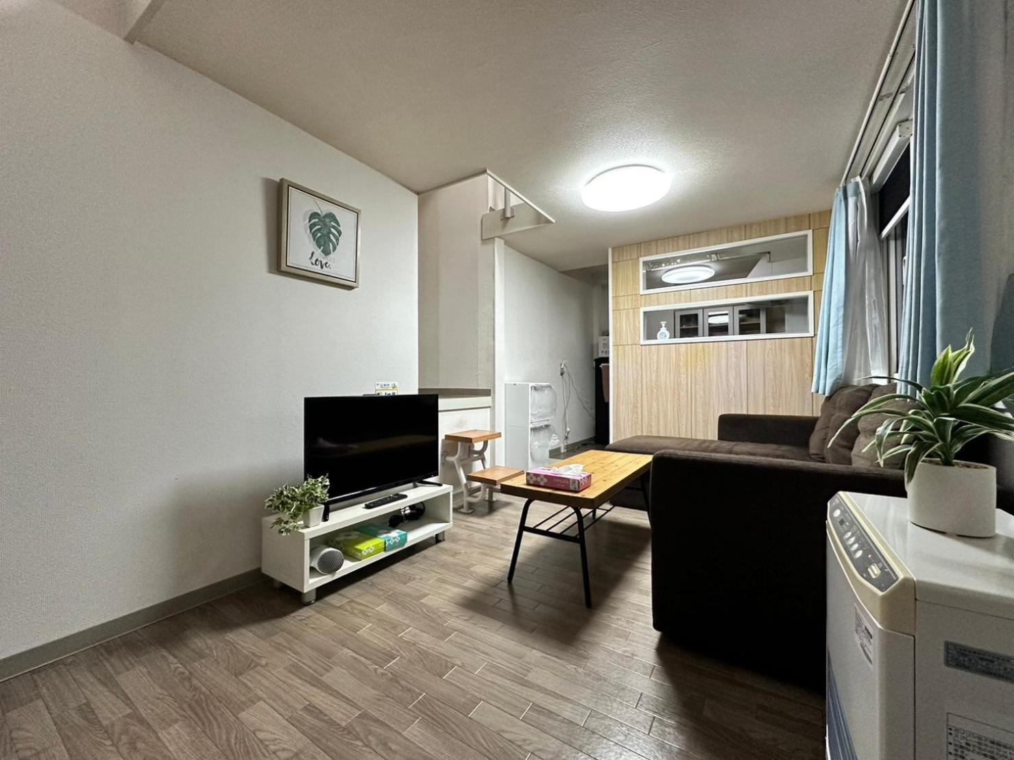 Apartment Ams Hiragishi: Bright Near Hiragishi Station & Dome Sapporo