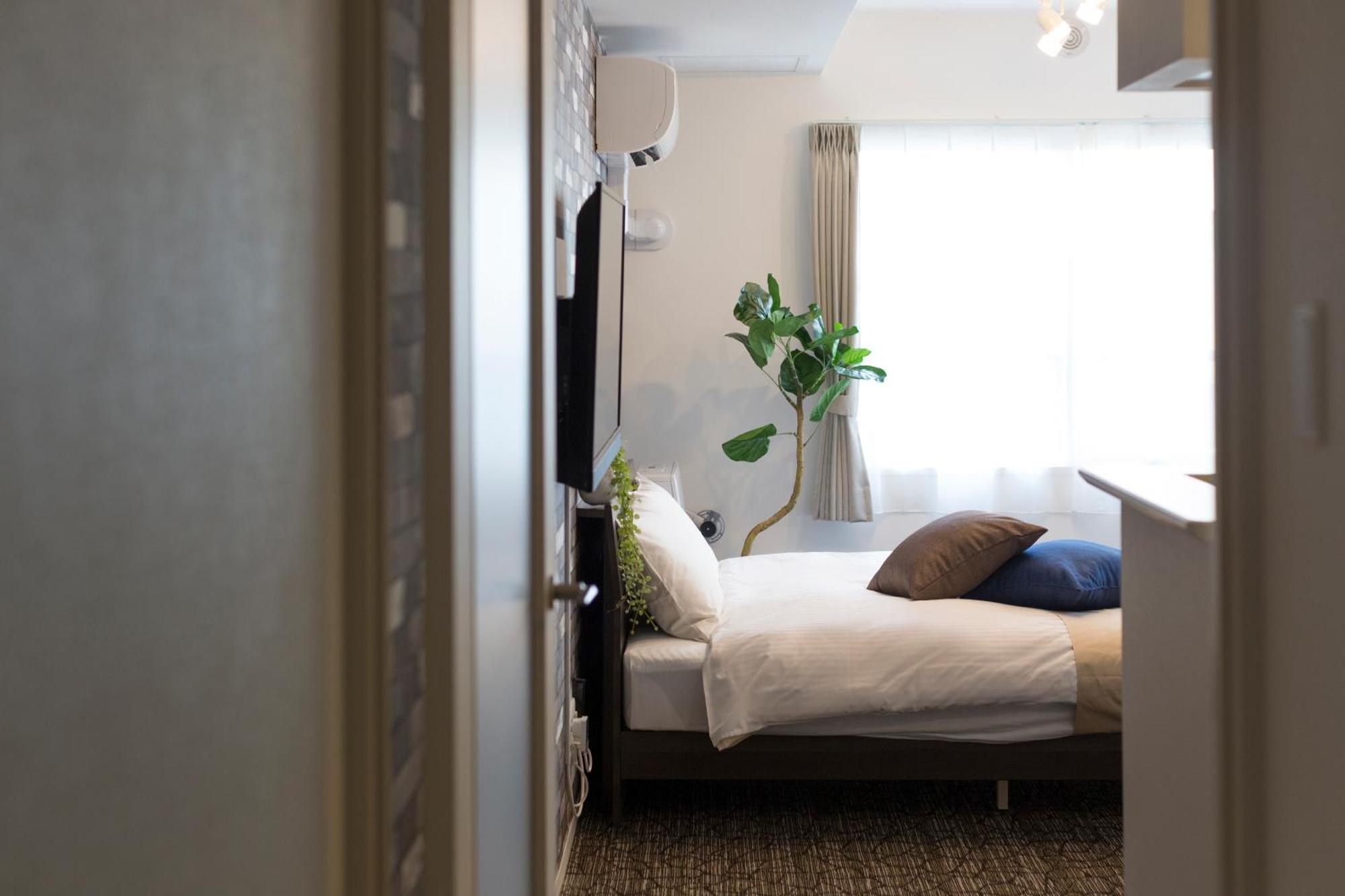 Aparthotel One's