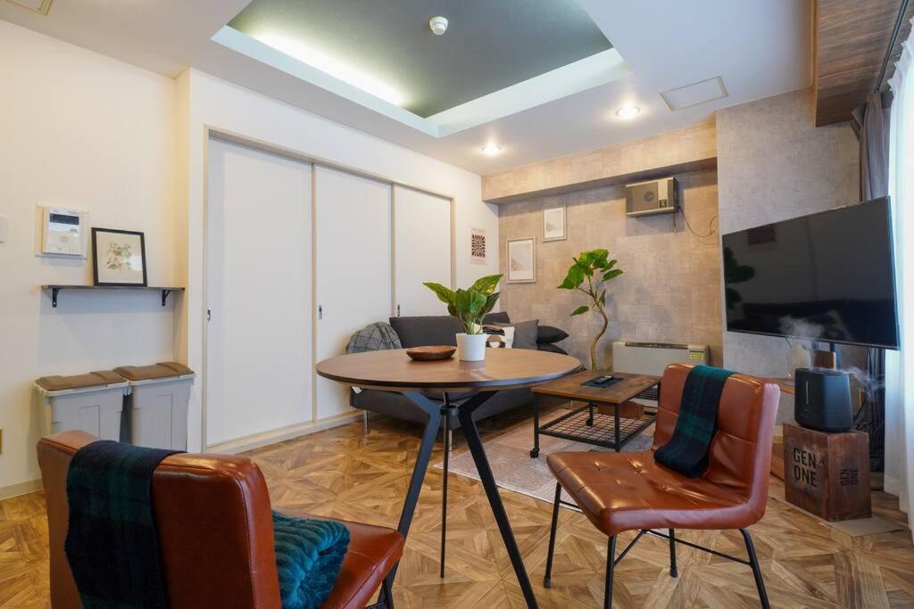Dynasty Palace 9f Apartment *