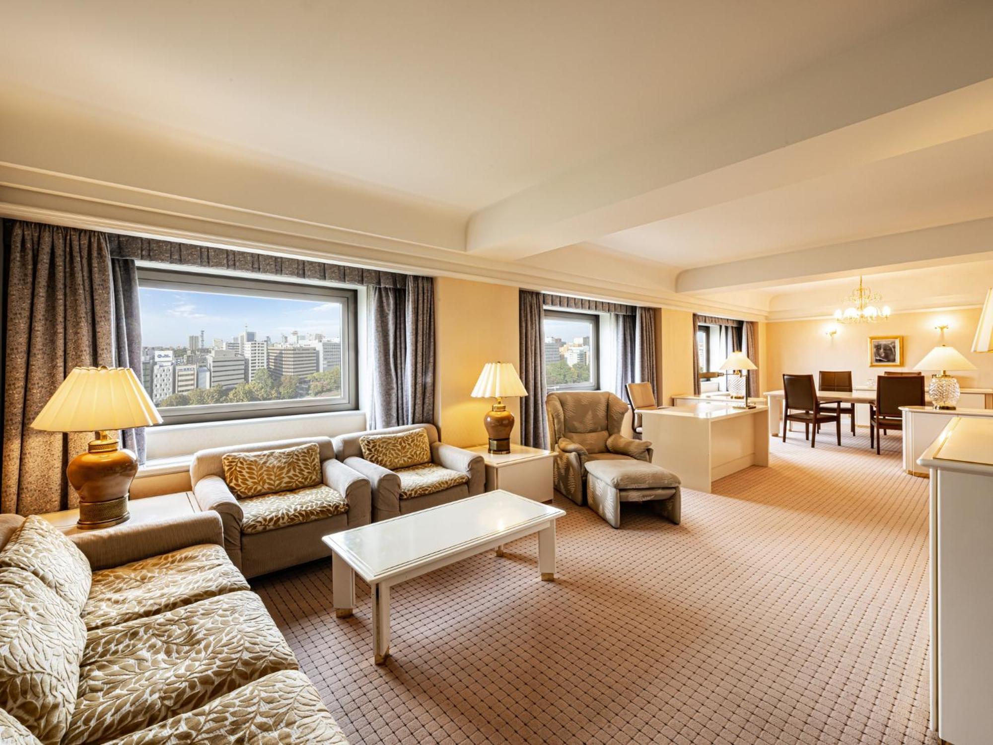 Hotel View Odori Park 5*