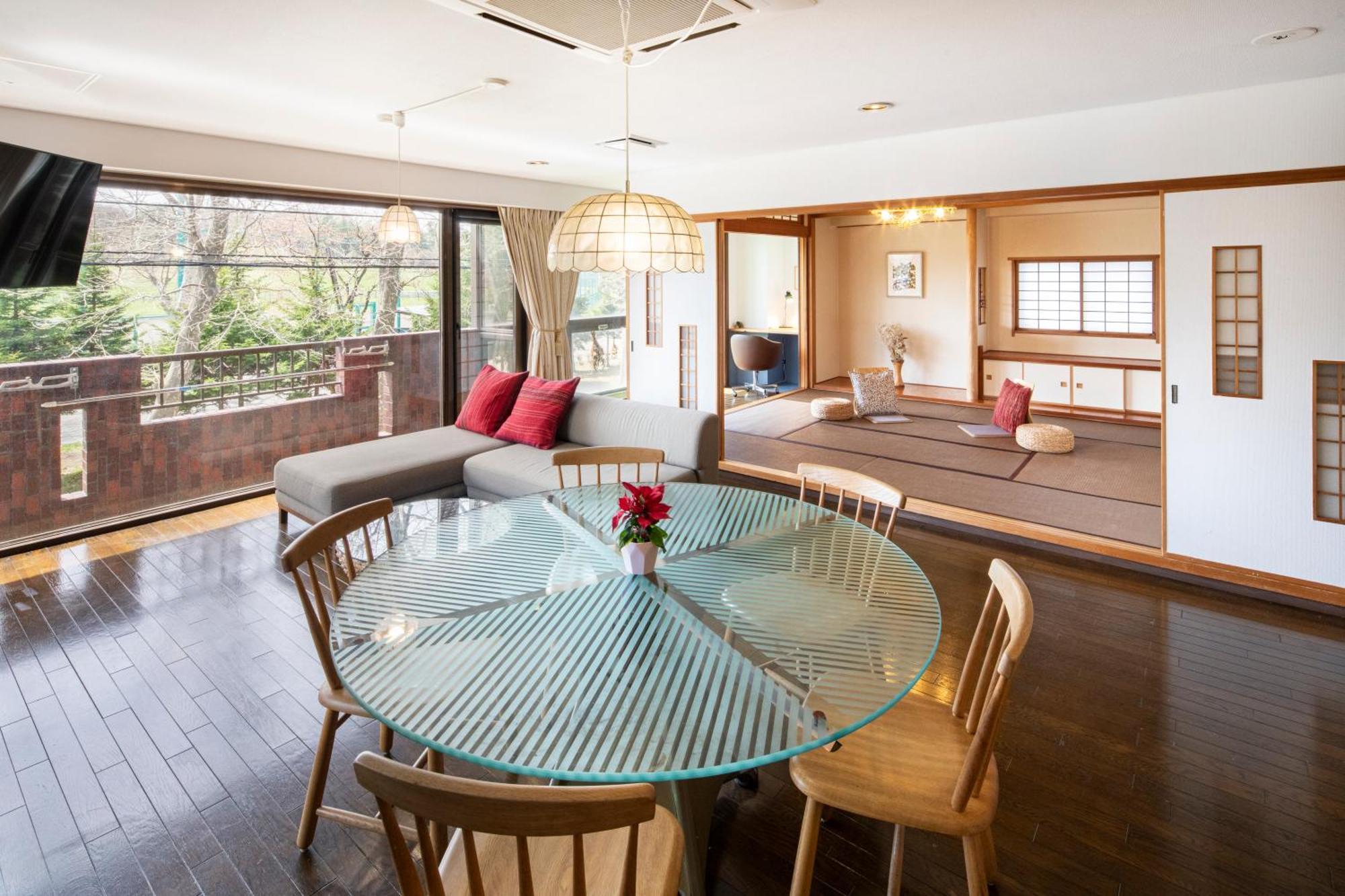 Mitte Misono Apartment