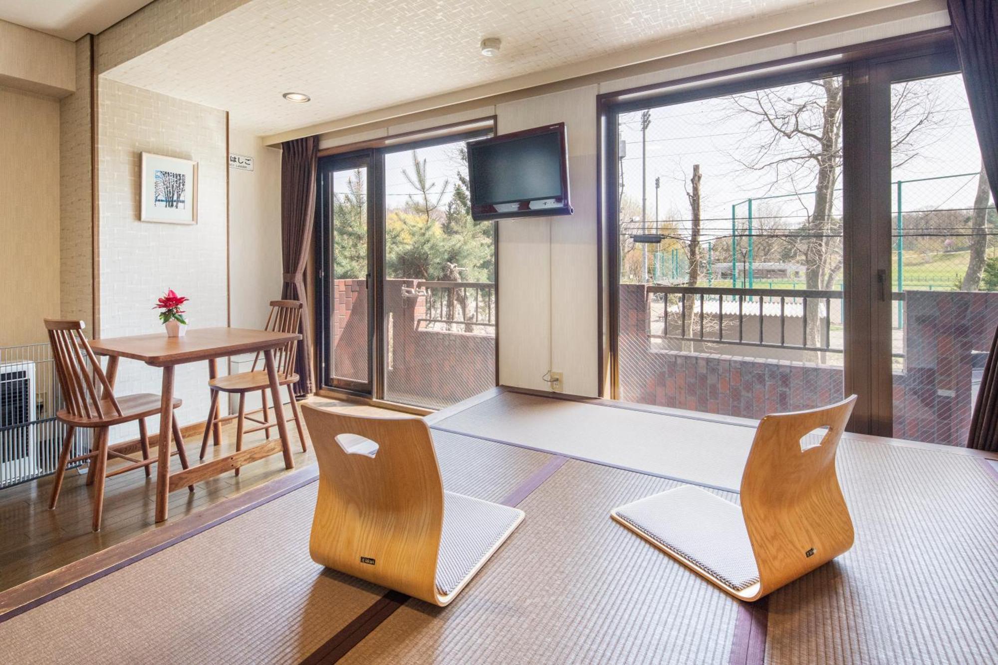 Mitte Misono Apartment