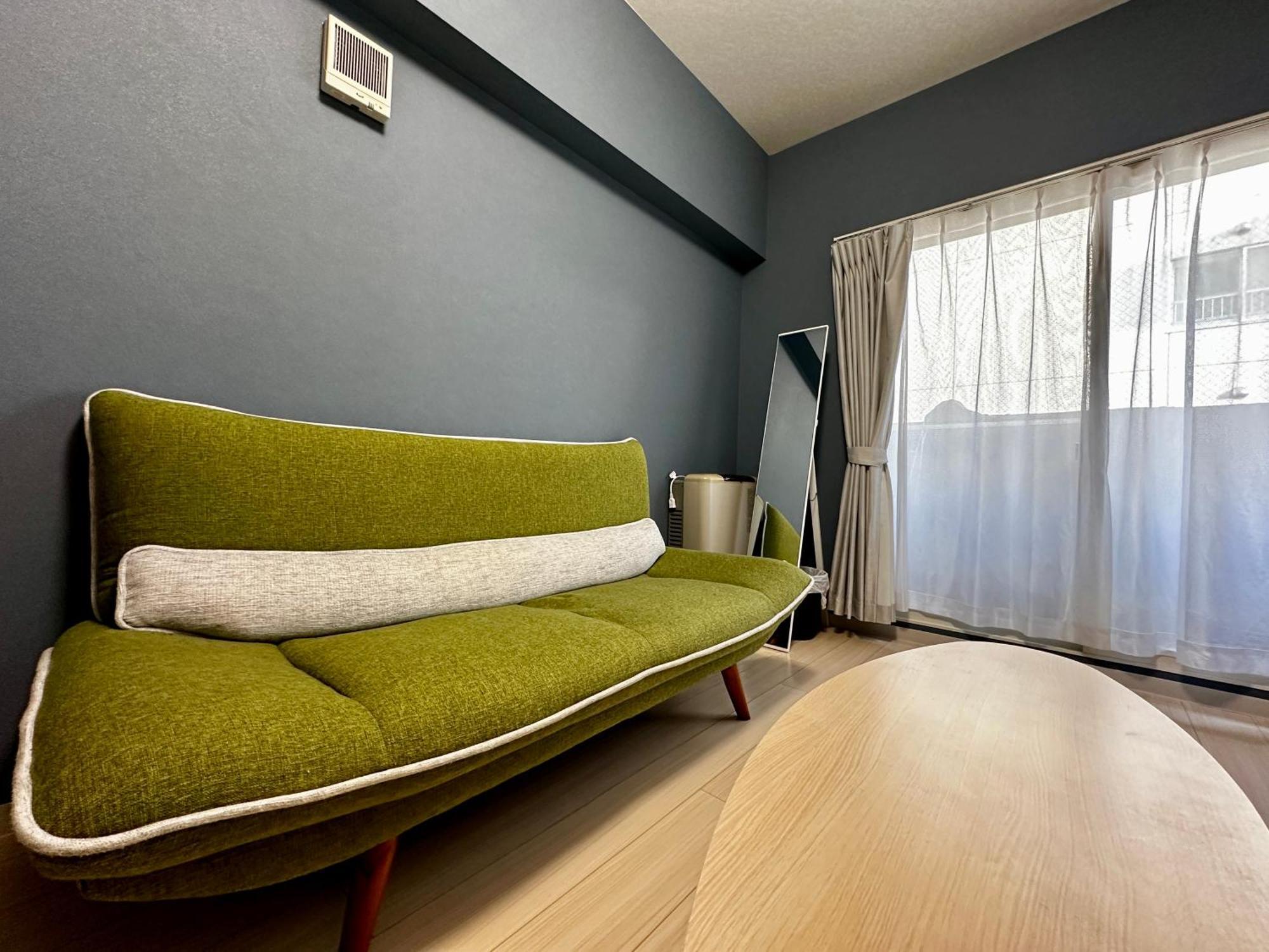 Apartment 8-1札幌駅徒歩7分の好立地マンション　利便性良しで広い室内空間 Sapporo