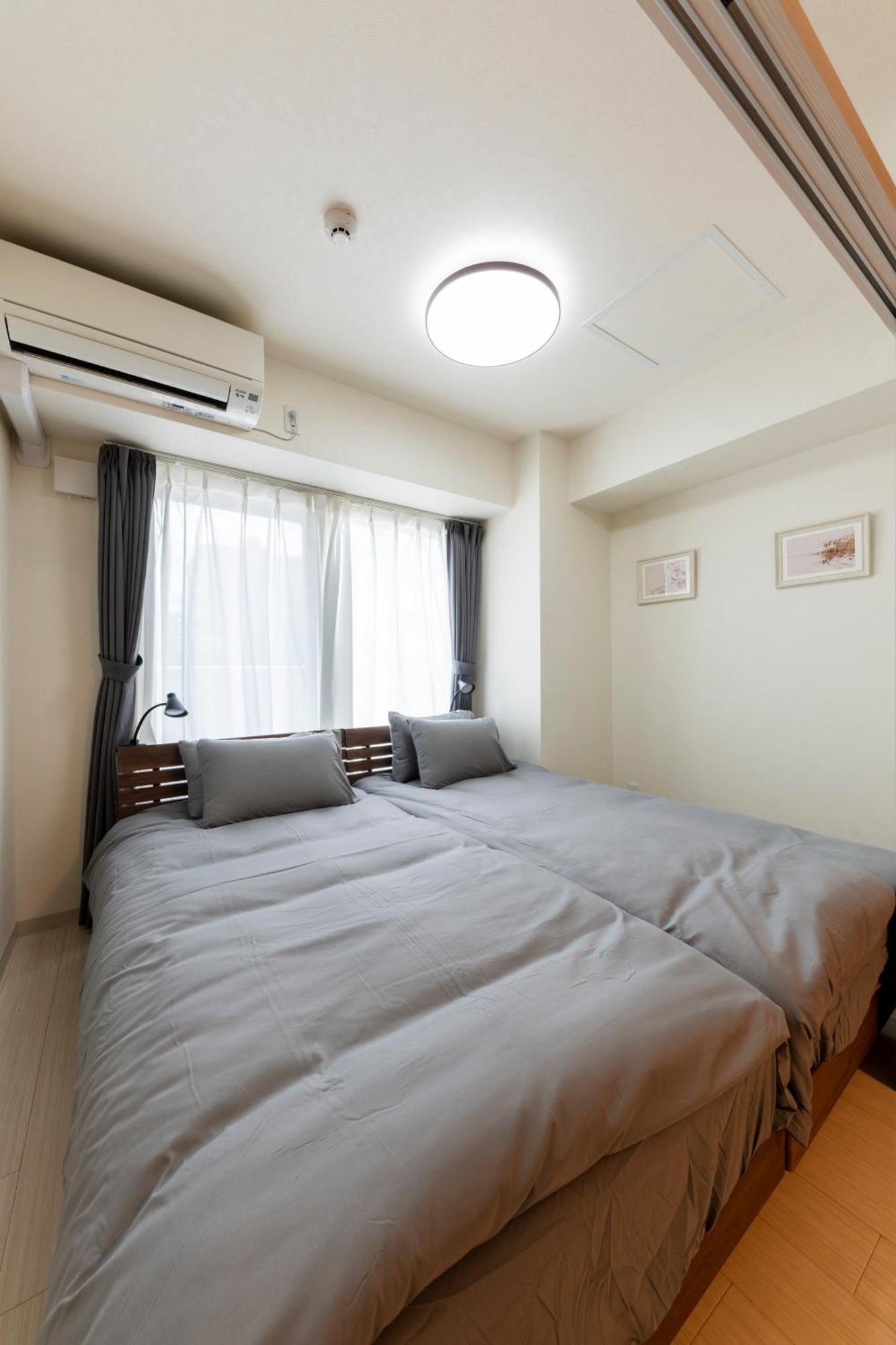 Apartment Hills 201