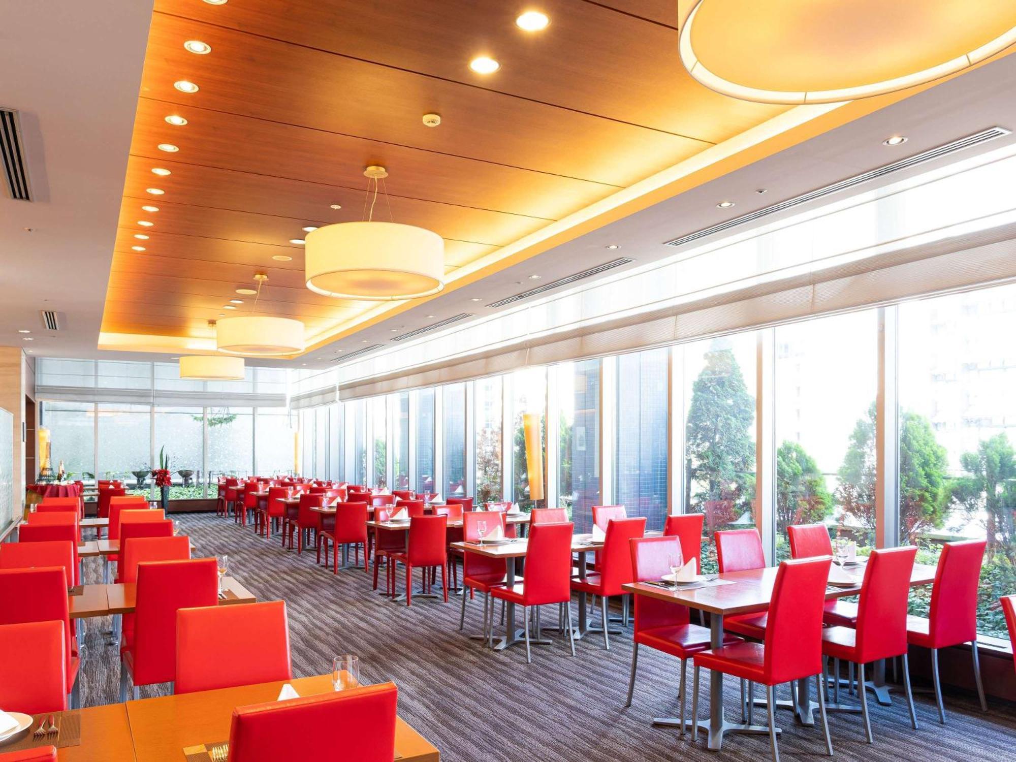 Mercure Hotel 4*