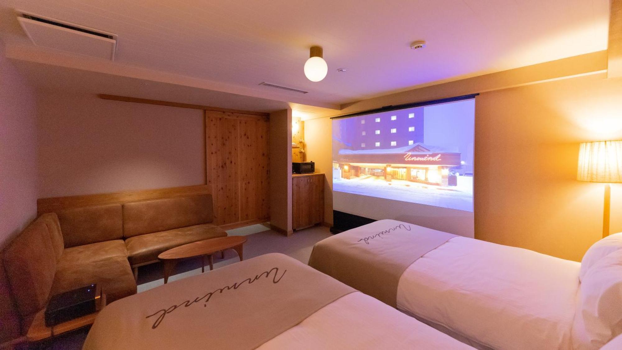 Unwind & Bar 3*