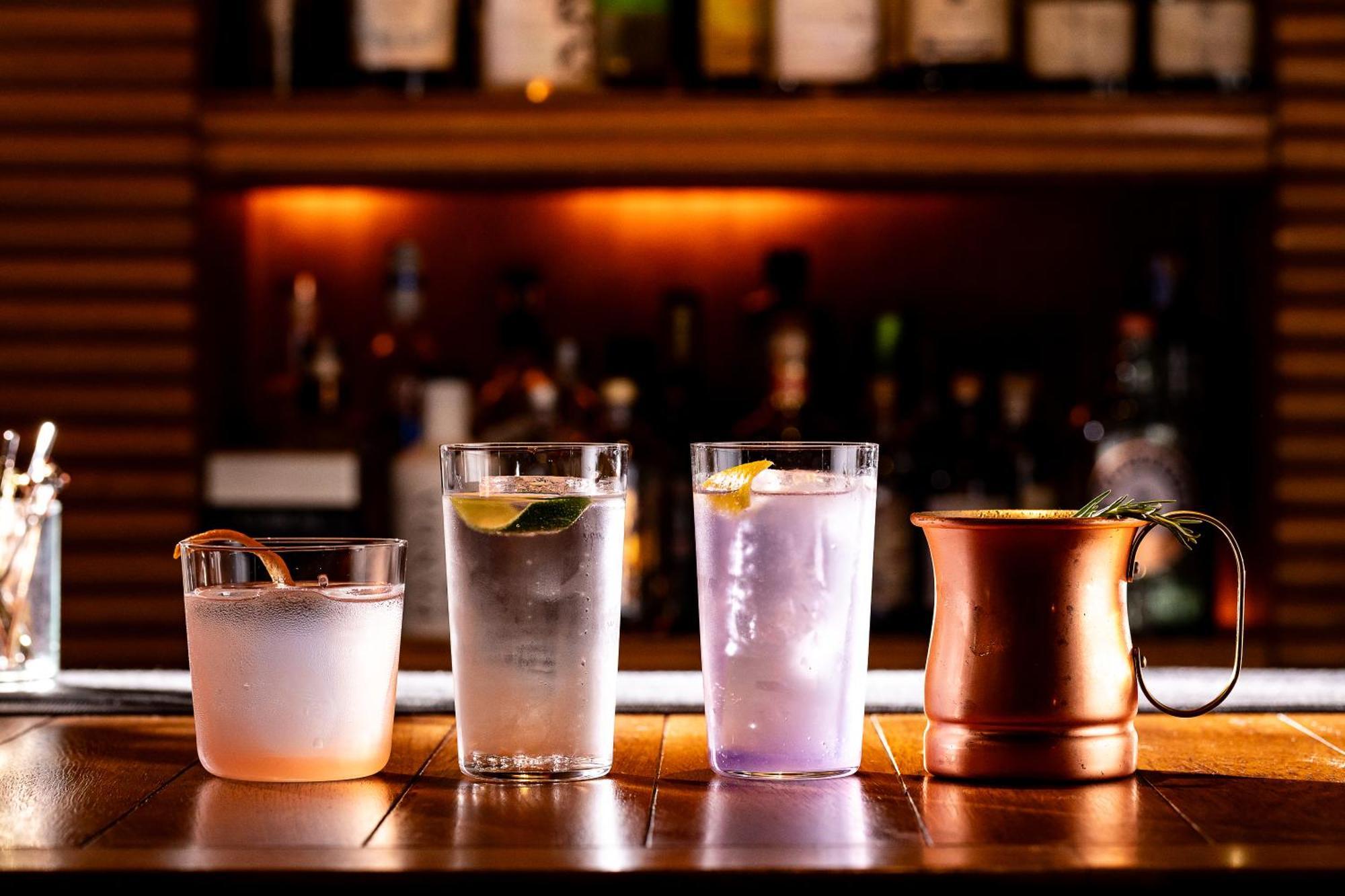 Hotel Unwind & Bar