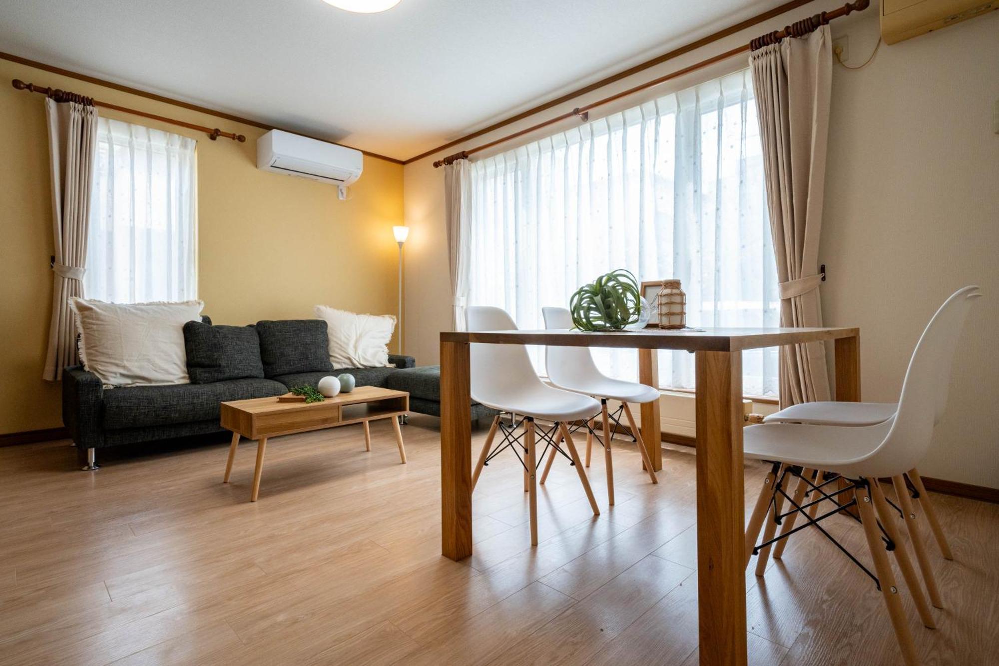 Lilac Apartment
