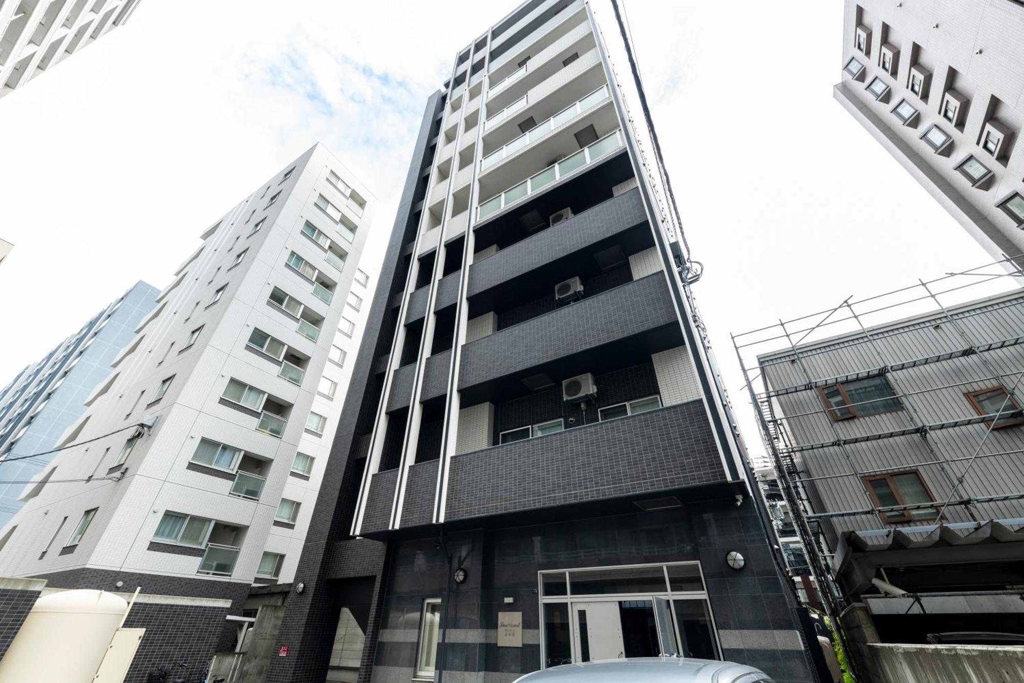 Essence Apartment *