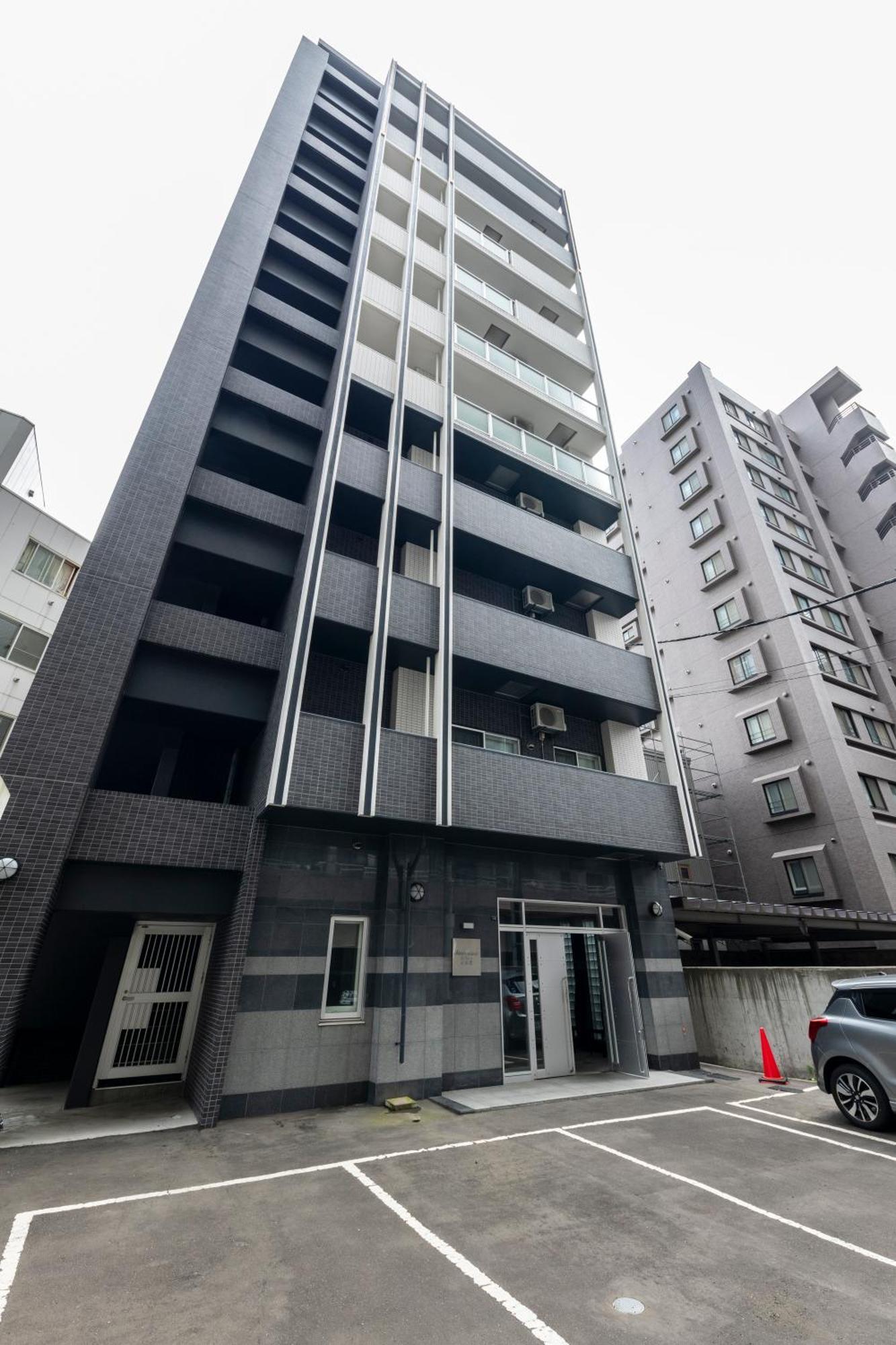 Essence Apartment