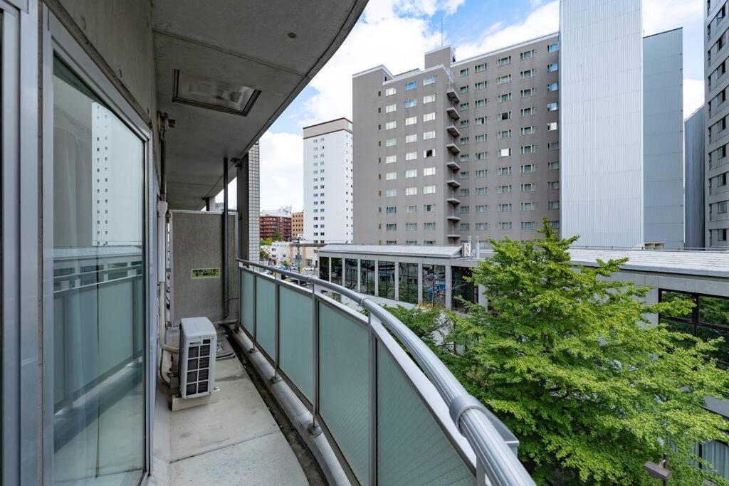 60 M2 2br And 1 2 Nakajima Park Station Apartment *