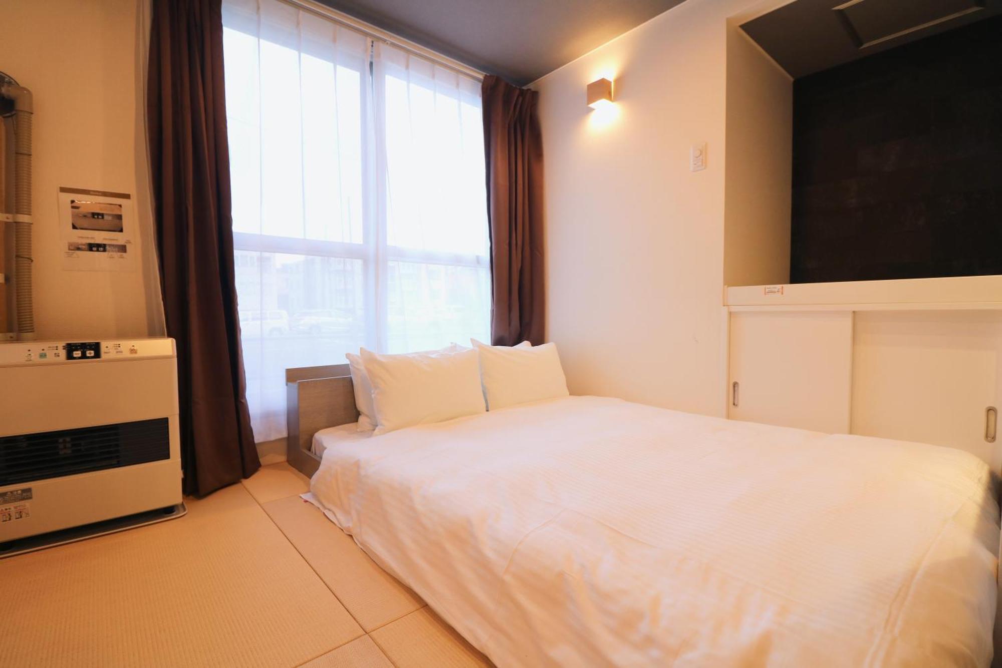 Maison Odori Higashi Buil Apartment *