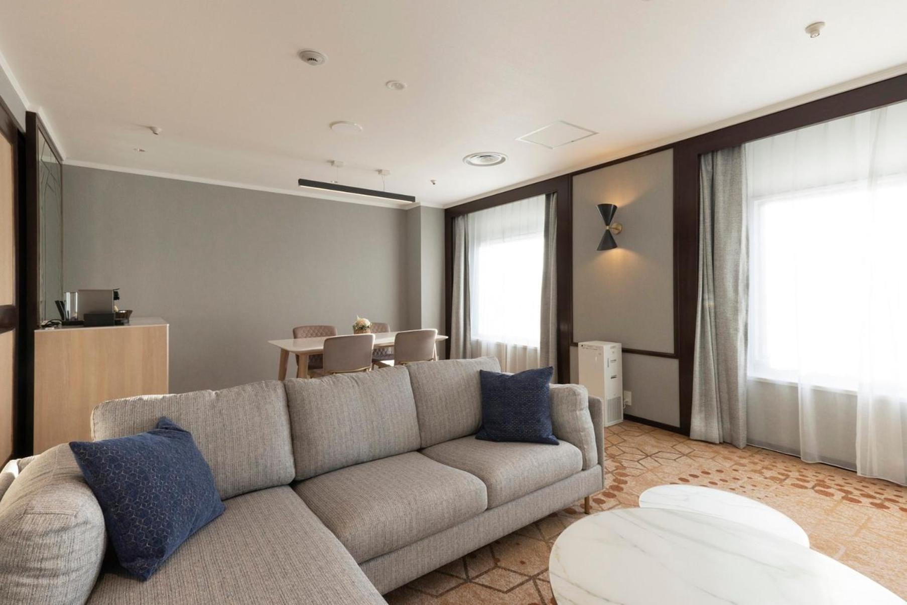 Ana Crowne Plaza By Ihg Hotel 5*
