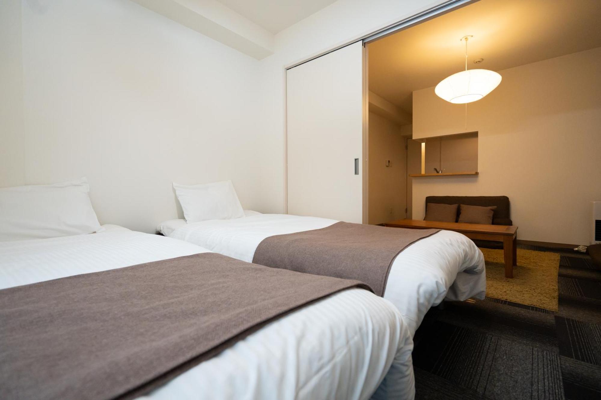 Tsubaki Garden Apartment *