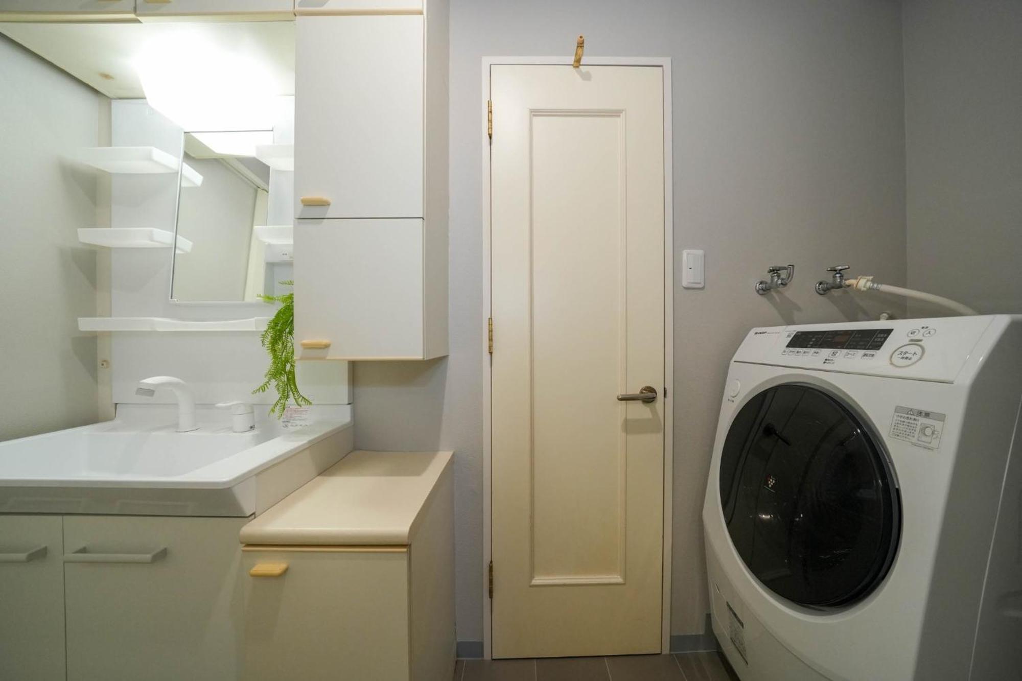 37th Matsui Building 303, 901, 1002 - Vacation 79206v Apartment