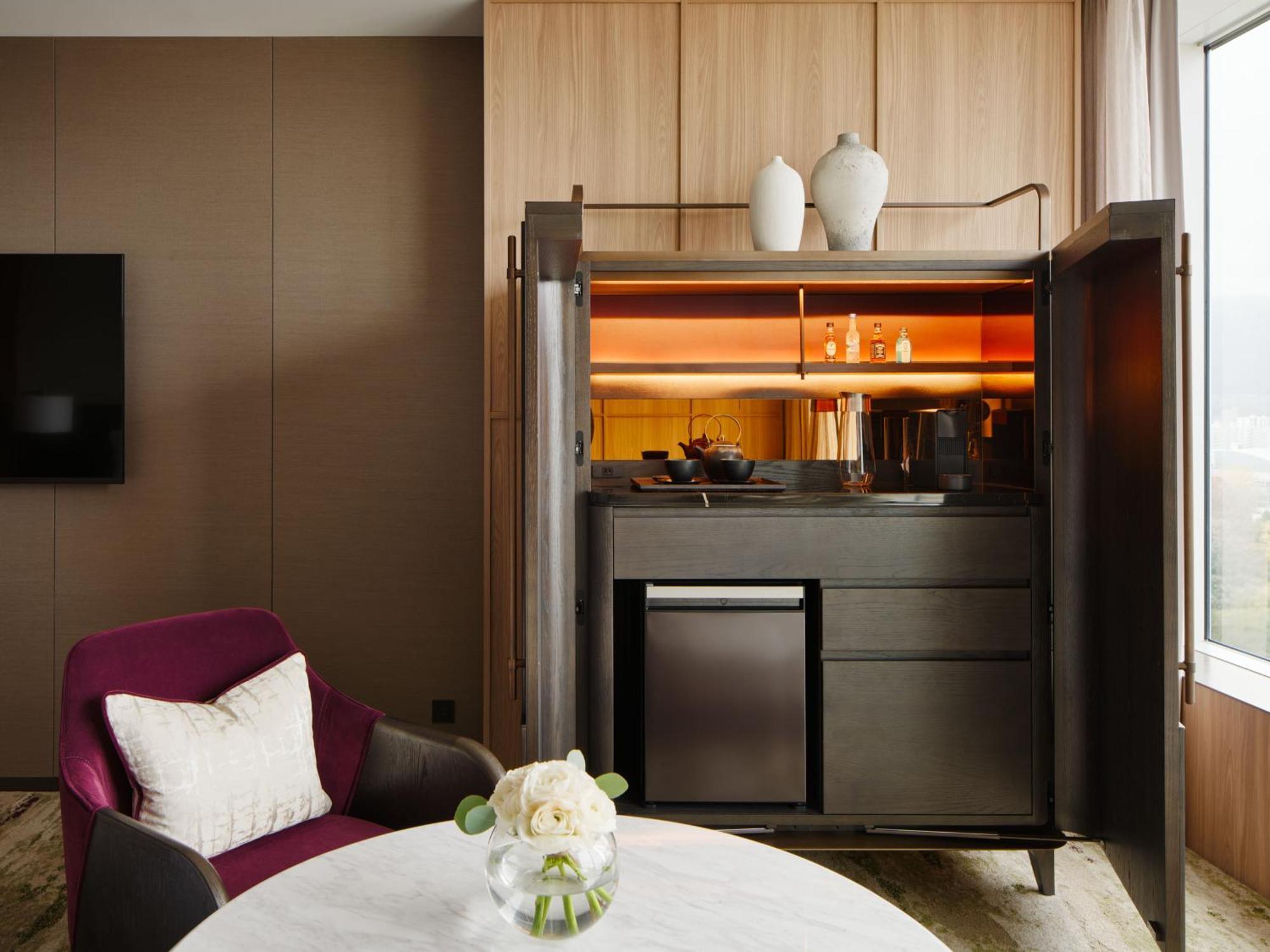 Intercontinental By Ihg Hotel 5*