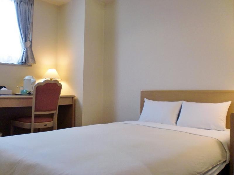 Ascent Hotel 2*
