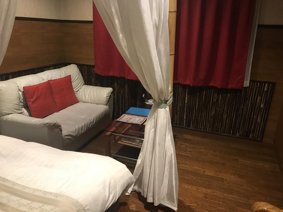 Love hotel Vegas (adults Only)