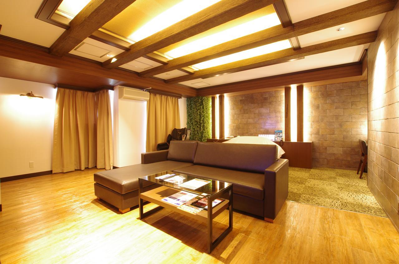 Love hotel Bluehotel Sju (adults Only) 2*