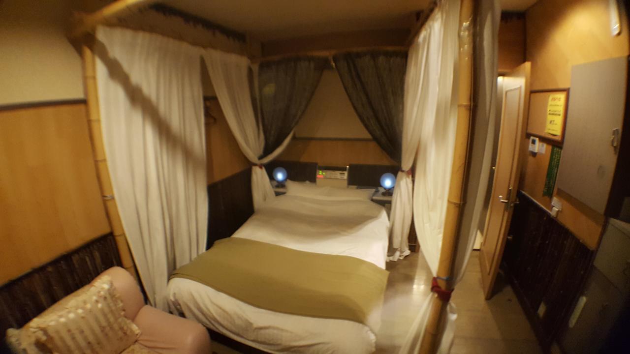 Love hotel Vegas (adults Only)