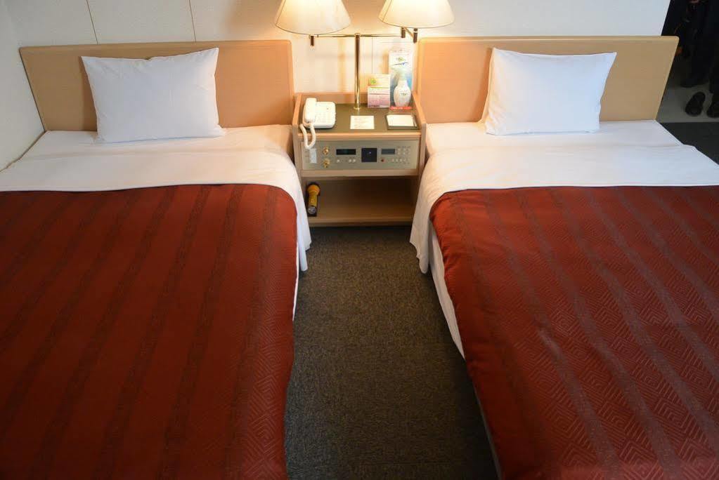 Ascent Hotel