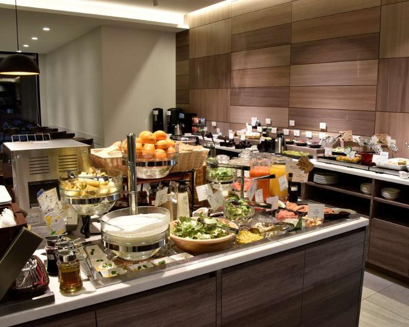 Hotel Western Odori Koen 3*