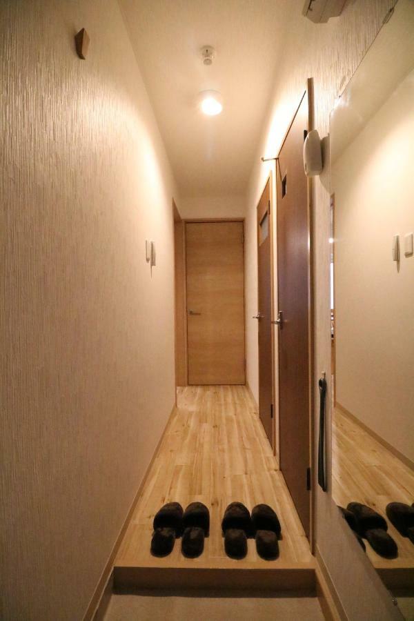 Apartment Sky Court 717 *